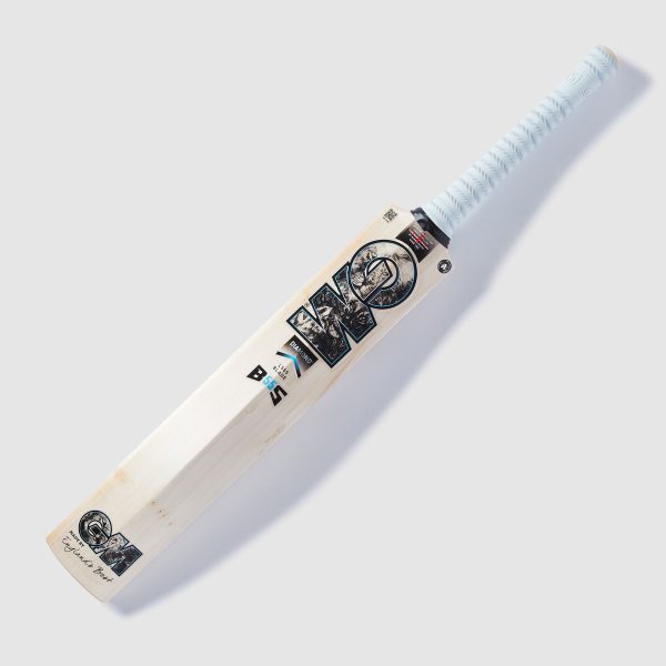 Gunn & Moore Diamond 606 Cricket Bat
