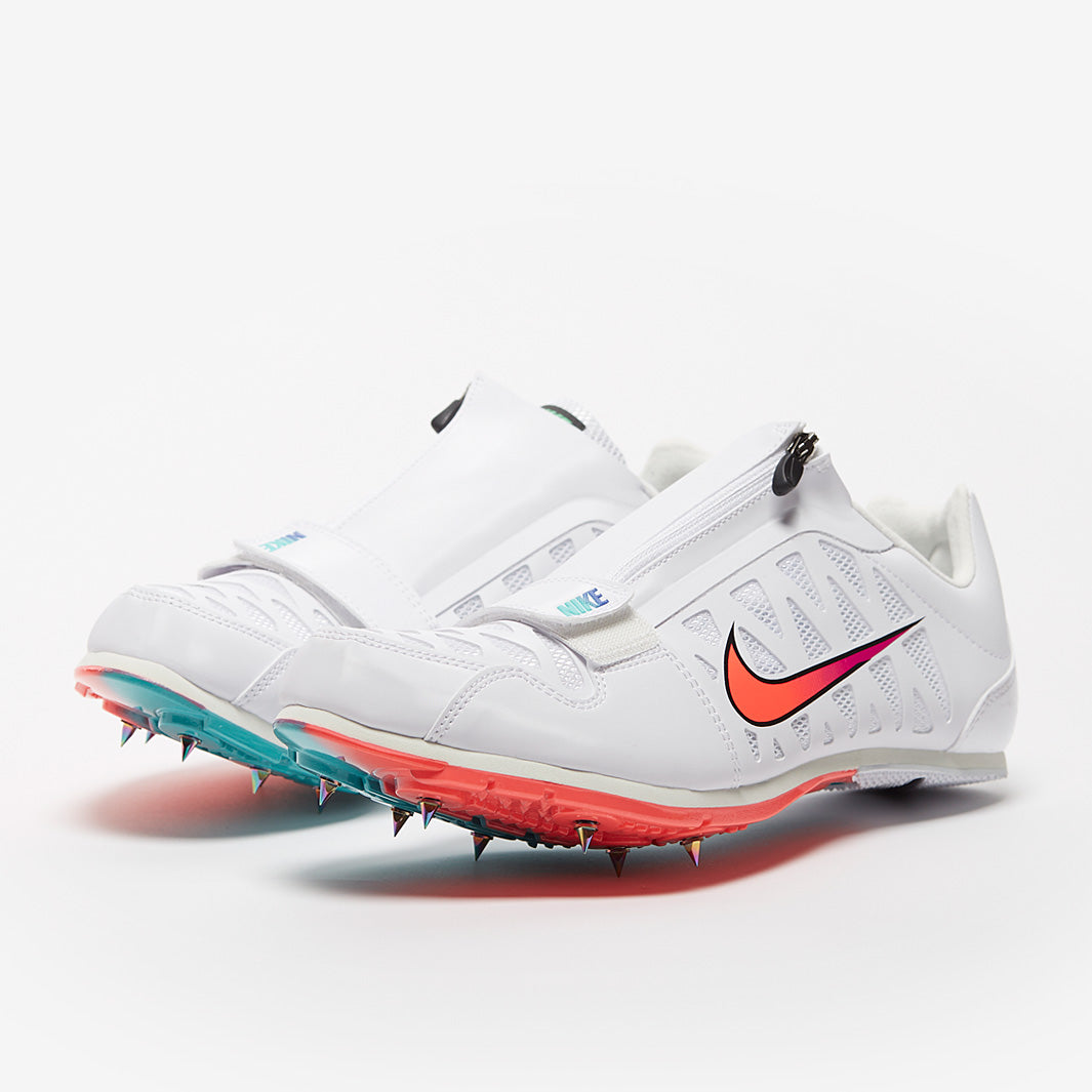 Nike LJ 4