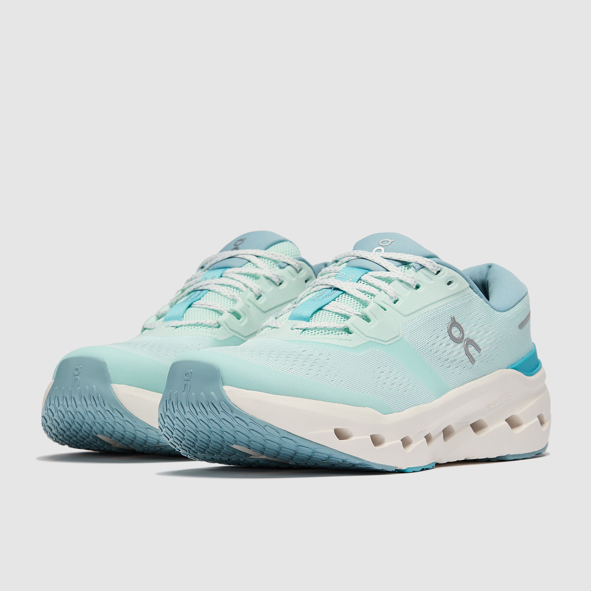 On Cloudrunner 3