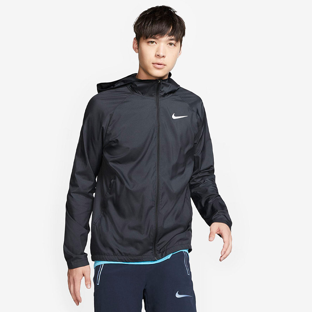 Nike Essential Jacket