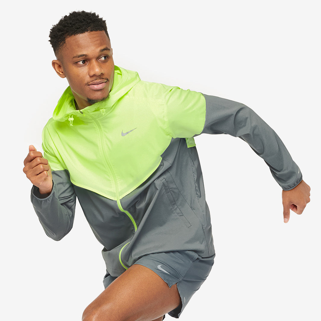 Nike Impossibley Light WindRunner Jacket