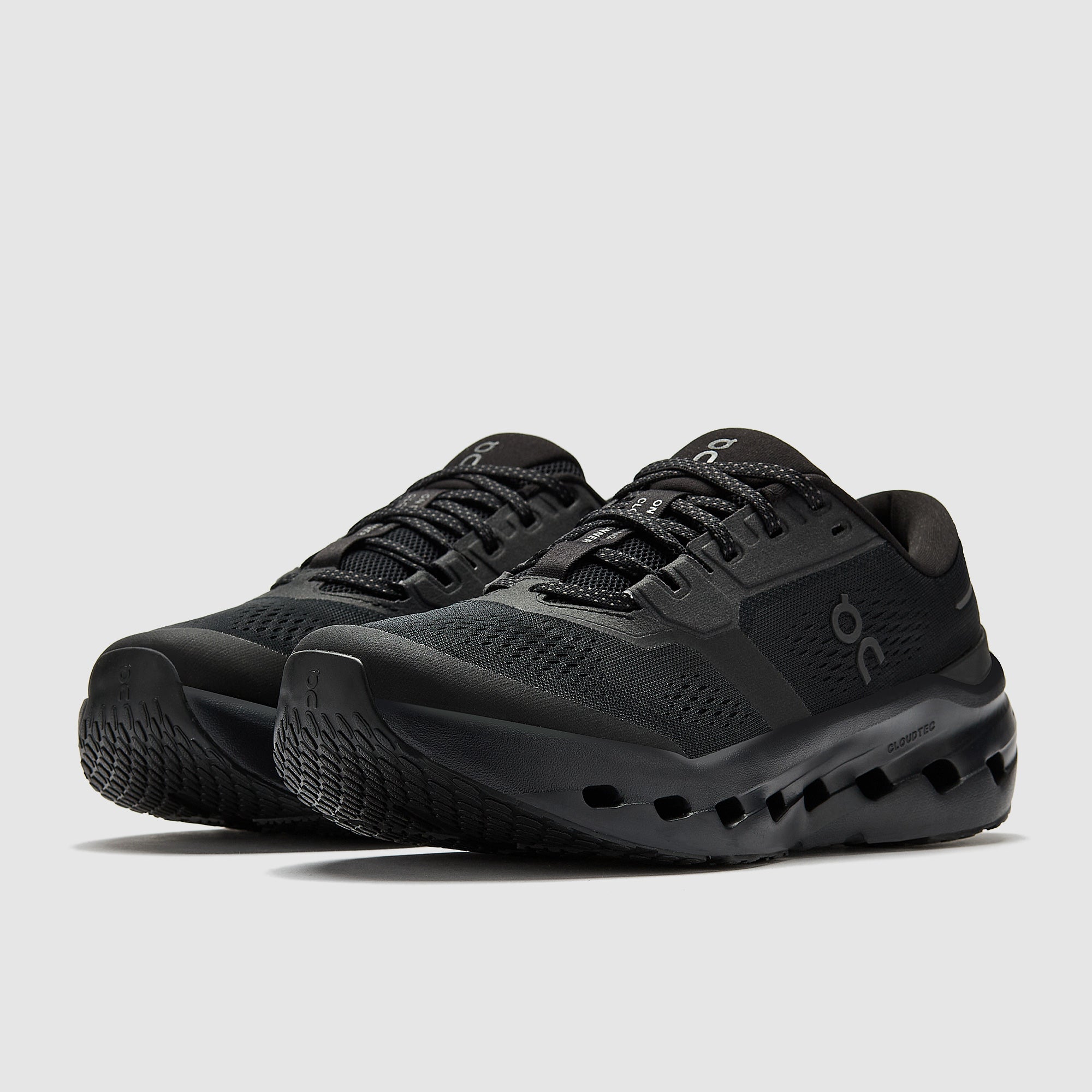 On Cloudrunner 3